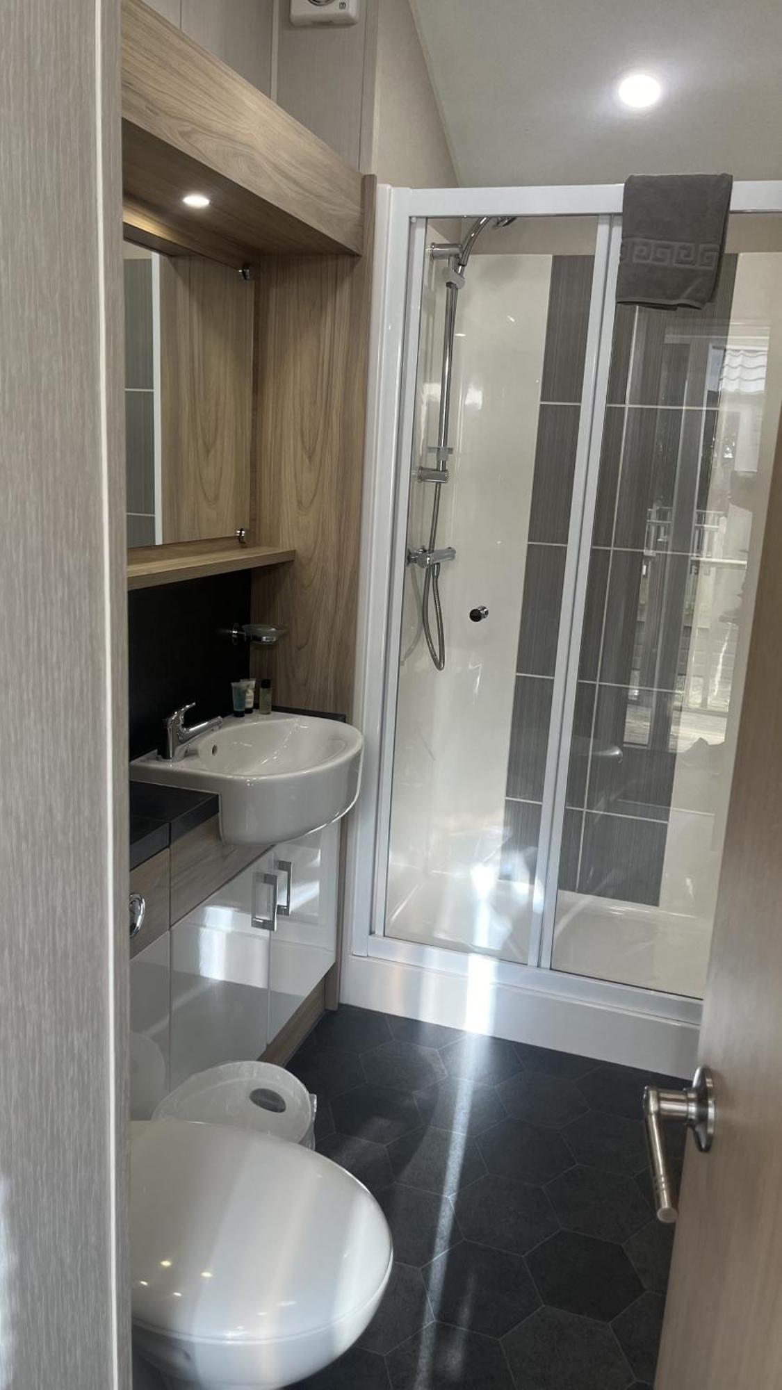 Pet Friendly 2-Bed Lodge Near Preston & Blackpool Экстерьер фото